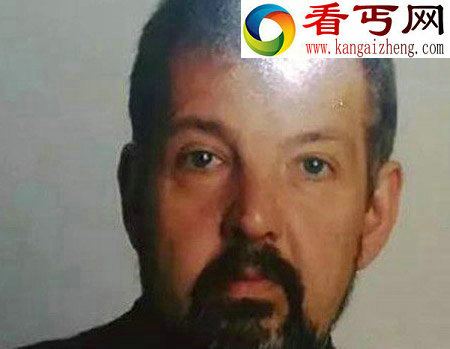 海边飘来幽灵潜艇 渔民进去后吓傻