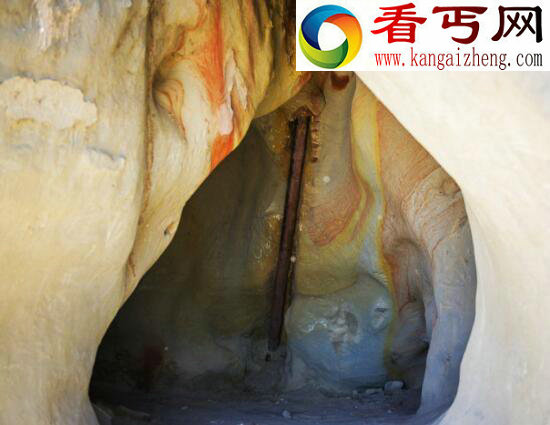 探索白公山铁管之谜，十几万年前的铁管疑是外星人遗迹