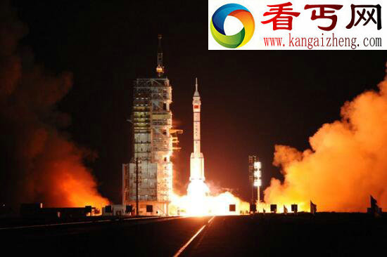 第一个登上月球的人是谁，阿姆斯特朗登月疑为好莱坞制造
