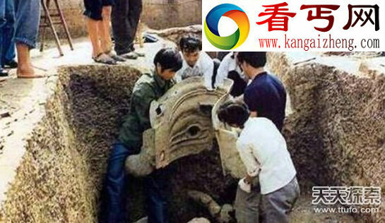三星堆14大谜团为何会有赤裸人像