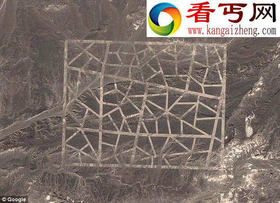 中国戈壁沙漠发现奇特格状地形结构 