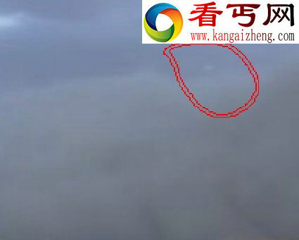 美国凤凰城沙尘暴惊现不明飞行物UFO 