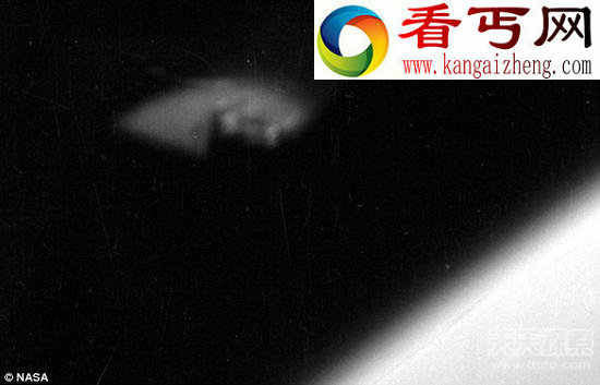 55年前的照片上发现UFO外星人在监视美国