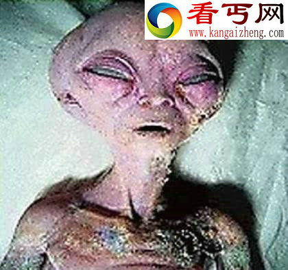 月球是外星人基地？人类登月就遇到外星人