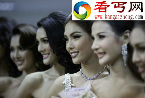 盘点泰国十大人妖皇后，最美人妖Poy艳压群芳