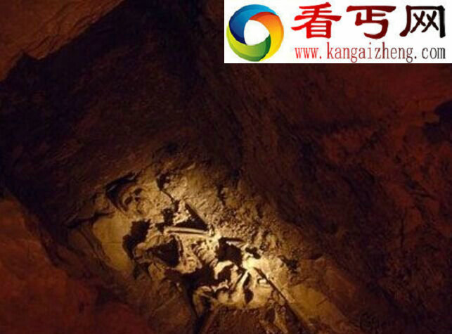 恐怖鬼故事大全:千年古墓里的灵异事件 冰美人“沉睡”千年