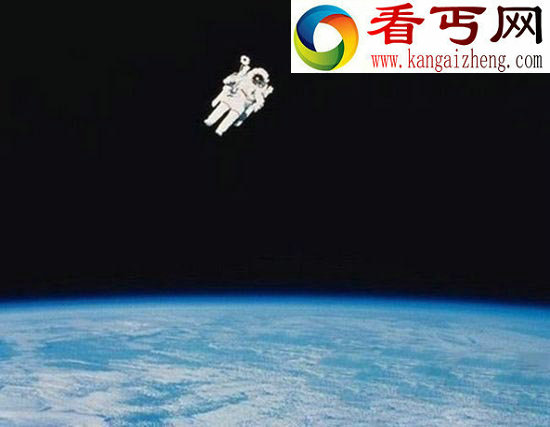 宇宙航行危险,不小心就永远漂浮在太空中!