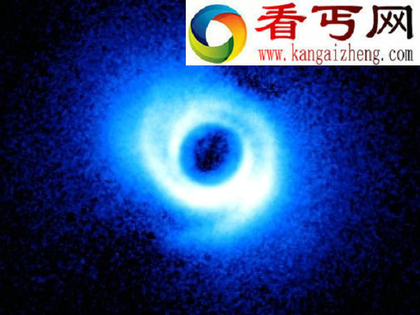 (图)太空图片精选加拿大现绚烂绿色极光