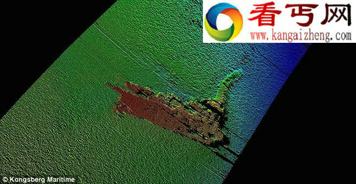 尼斯湖水怪搜寻者在尼斯湖湖底发现水怪模型