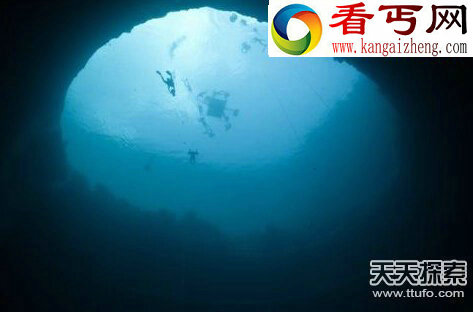 死亡冒险 潜入137深的蓝洞 穿越Marum火山地带