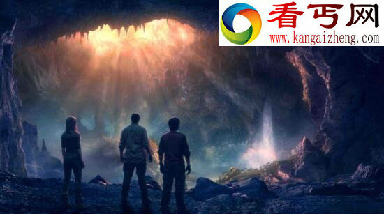 斯诺登爆地心人真实存在,人类一直被地心人操控