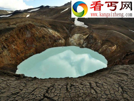 11大全球最震撼天坑