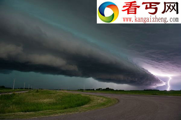 盘点全球最极端震撼的天气