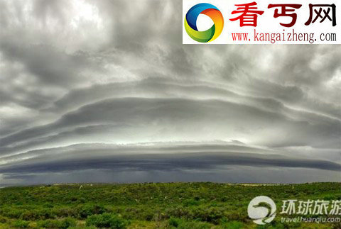 全球奇特自然景观 地平线上闪电日落