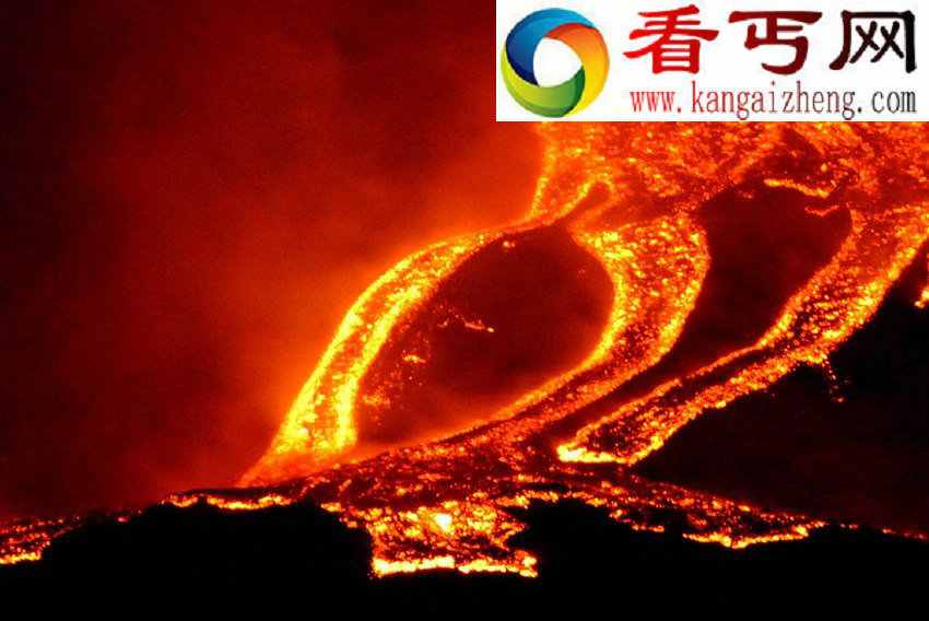 火山爆发 罕见熔岩迸发壮观景象（高清组图）
