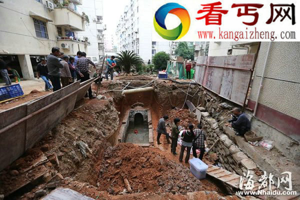 福州一小区建电梯挖出唐朝墓葬
