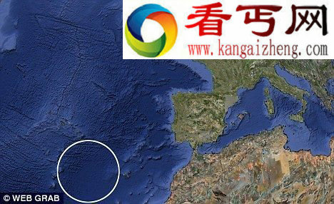 利用地图工具“谷歌地球”在非洲西岸发现的水下网格状区域,最初被认为是亚特兰蒂斯城。 科学家称亚特兰蒂斯毁于海啸掩埋于西班牙
