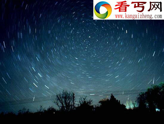 史上超全狮子座流星雨图片，唯美星空令人无限遐想