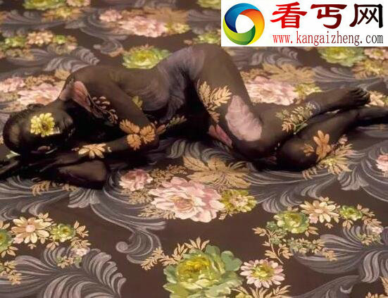 33张赤裸裸的女生图你能找出来吗，人体艺术图