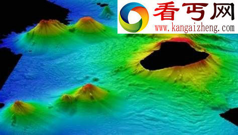 南极海底发现火山群部分高达3000米