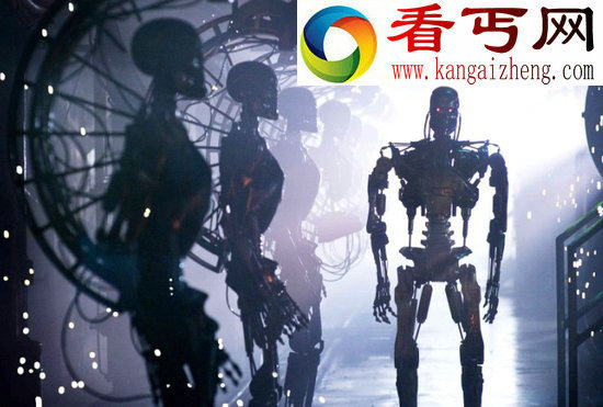 未来机器人将代替人类执行危险任务