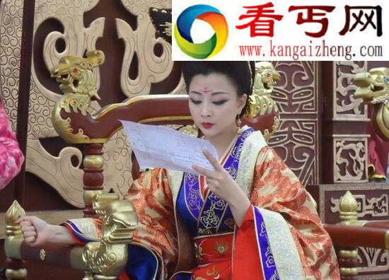 武则天把皇位传给了谁，未传给武氏后人而是传位于儿子李显