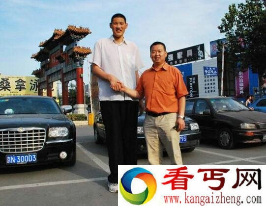 中国第一巨人赵亮,自然生长身高达到2.46米(无疾病)