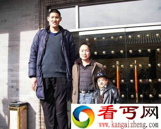 中国第一巨人赵亮,自然生长身高达到2.46米(无疾病)