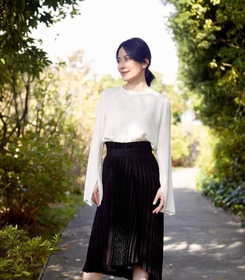 朱亚文老婆是二婚吗,朱亚文老婆是做什么的