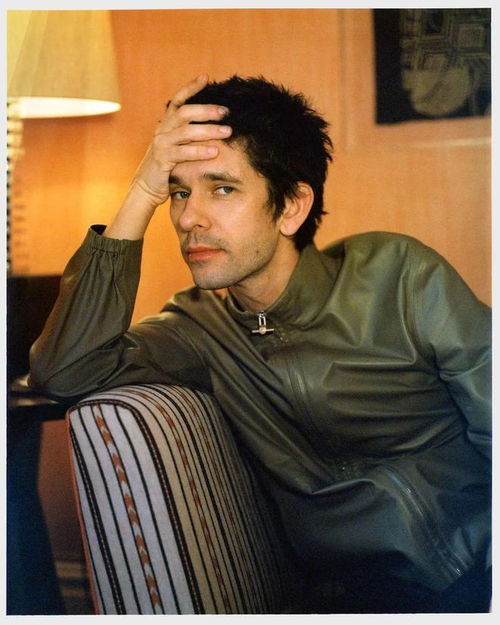 屎壳郎的习性（屎壳郎是什么样子的）