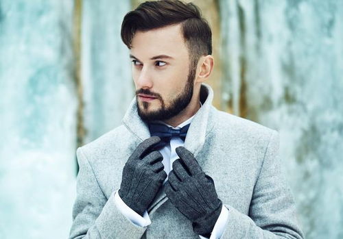 周野芒现任妻子是谁-周野芒与现任妻子合影 周野芒现任妻子是谁-周野芒与现任妻子合影